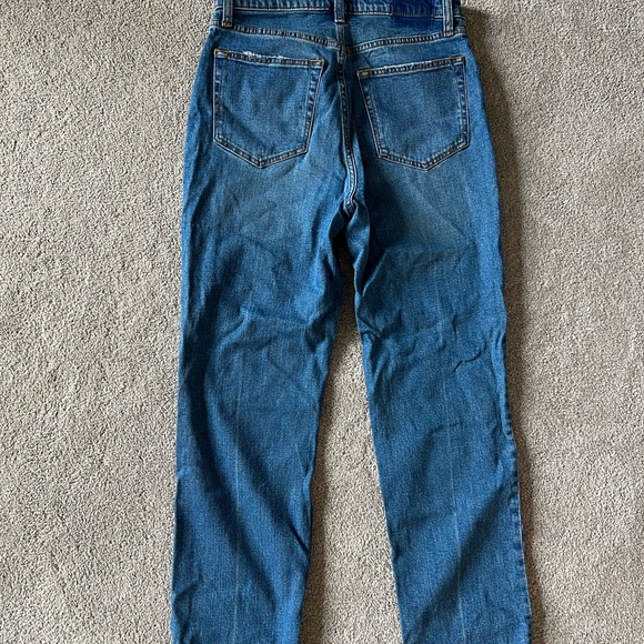 Abercrombie Ultra High Rise Ankle Straight Jeans - Picture 3 of 3